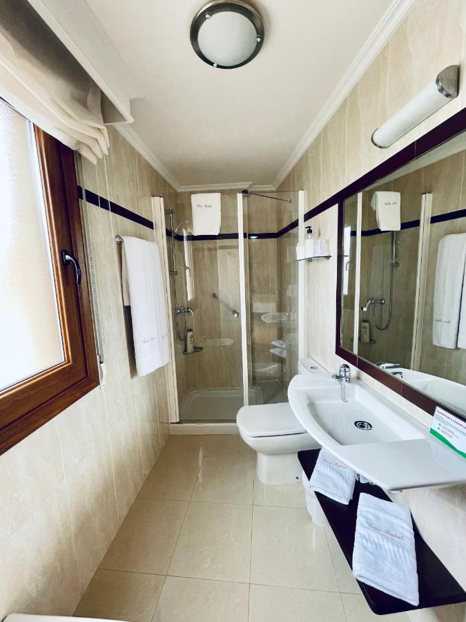 Hostal Casa Isabel 포르토노보 외부 사진